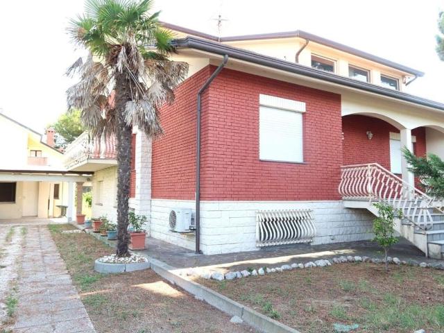 Casa indipendente in vendita a Cervia
