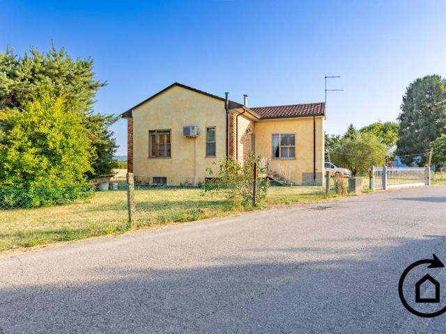 Casa indipendente in vendita a Cesena FC