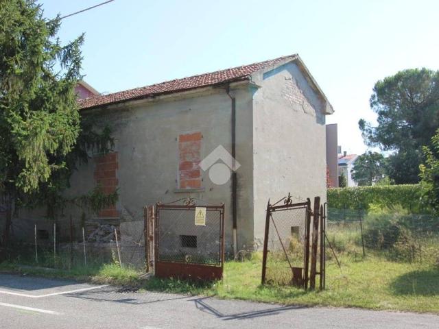 Casa indipendente in vendita a Cesena FC