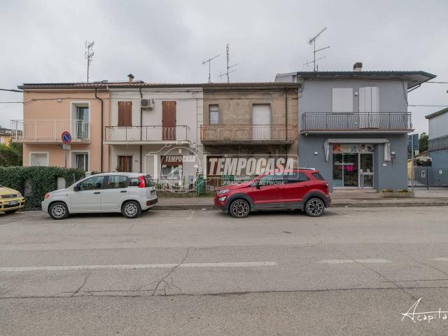 Casa indipendente in vendita a Cesena