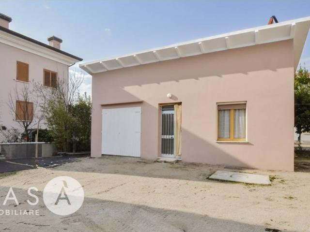 Casa indipendente in vendita a Cesenatico FC