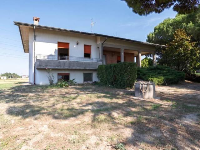 Casa indipendente in vendita a Cesenatico FC