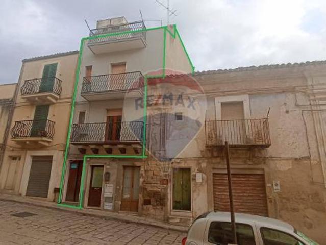 Casa Indipendente in vendita a Chiaramonte Gulfi