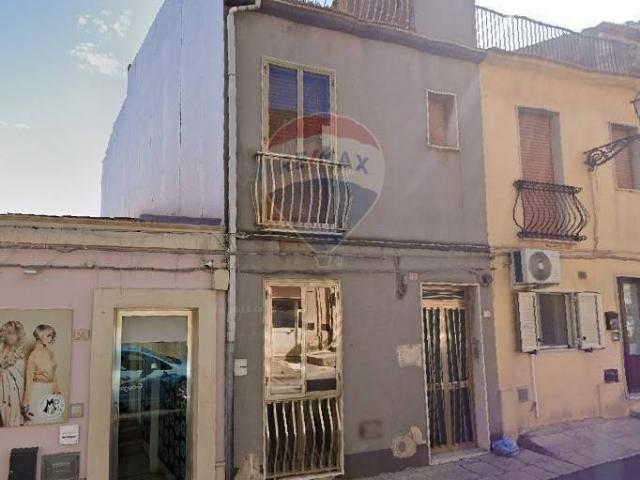Casa indipendente in vendita a Chiaramonte Gulfi RG
