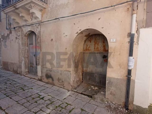 Casa indipendente in vendita a Chiaramonte Gulfi RG