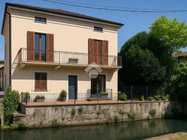 Casa indipendente in vendita a Chiari BS