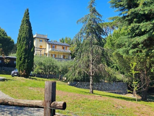 Casa indipendente in vendita a Chiavari GE