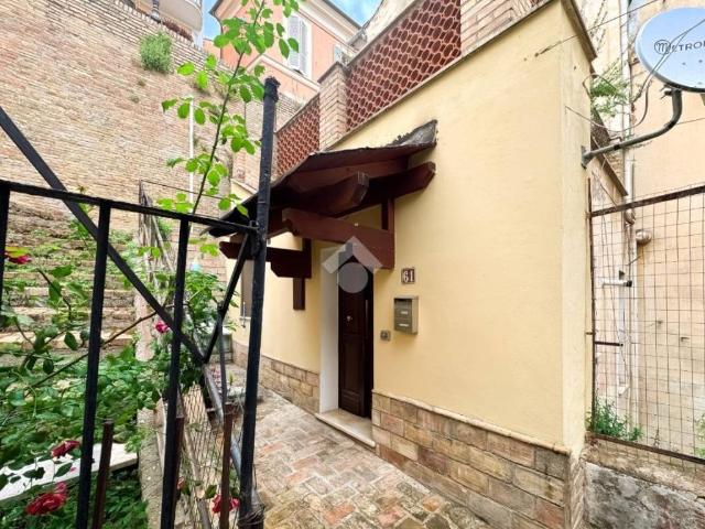 Casa indipendente in vendita a Chieti CH