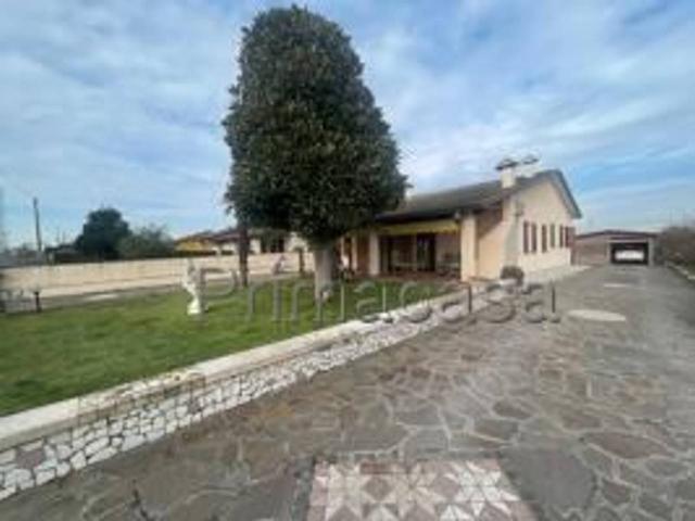 Casa indipendente in vendita a Chioggia