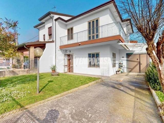 Casa indipendente in vendita a Chioggia via Pascolon, Valli