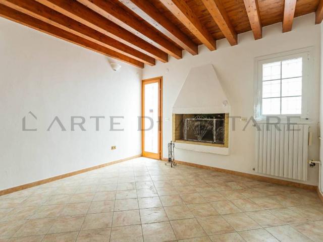 Casa indipendente in vendita a Chioggia VE