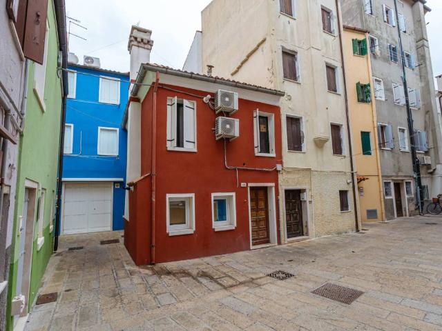 Casa indipendente in vendita a Chioggia VE