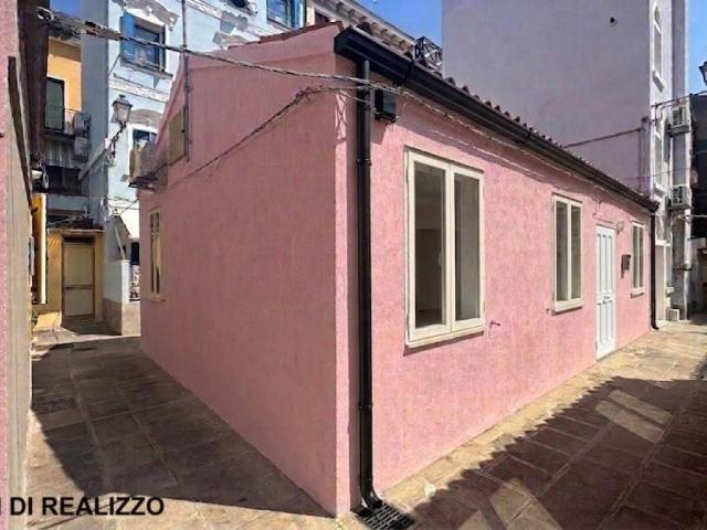 Casa indipendente in vendita a Chioggia VE