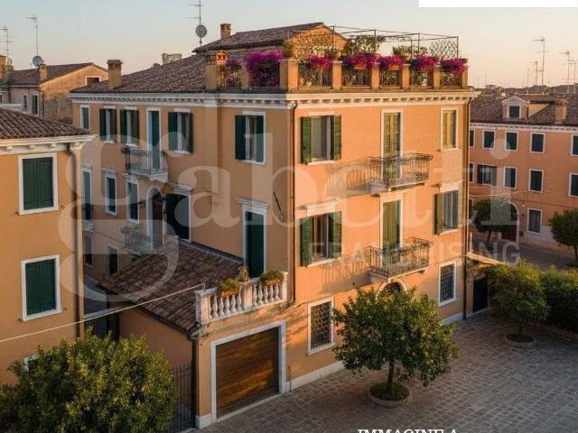 Casa indipendente in vendita a Chioggia VE