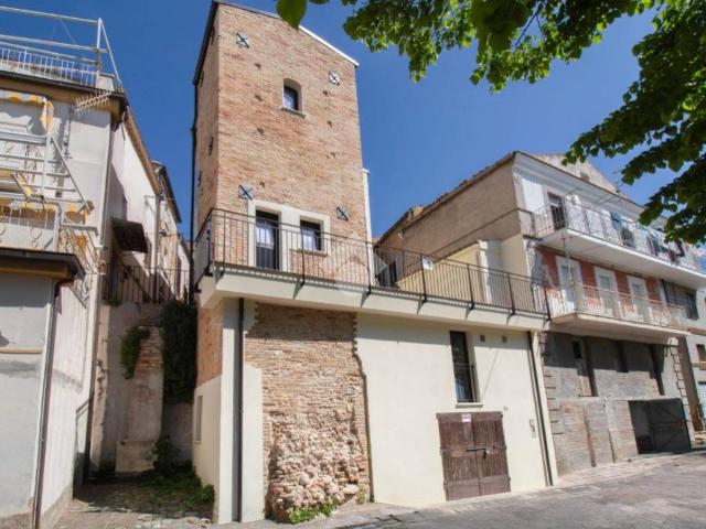 Casa indipendente in vendita a Città Sant'Angelo PE