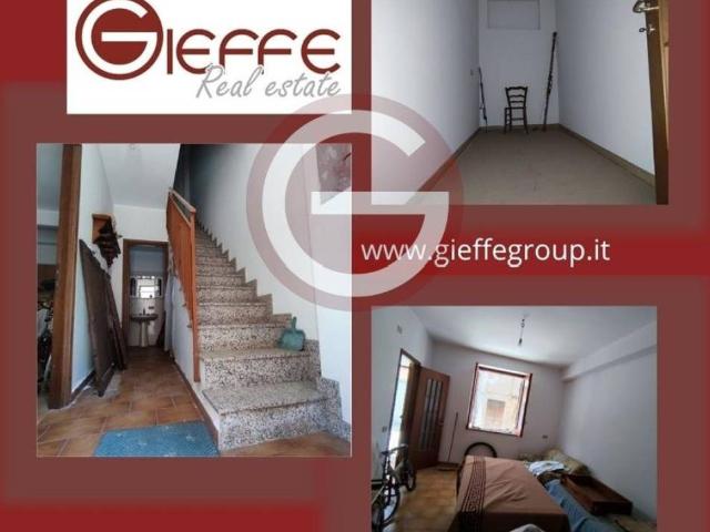 Casa indipendente in vendita a Cittanova RC