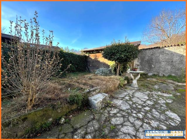 Casa indipendente in vendita a Cittiglio VA