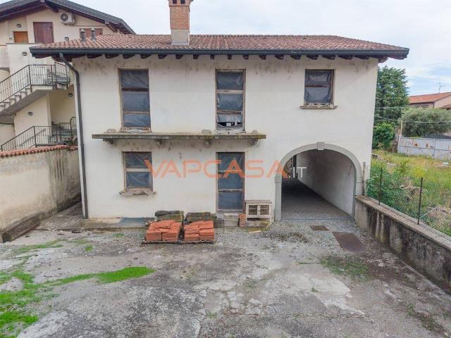 Casa indipendente in vendita a Cividate al Piano via Palosco