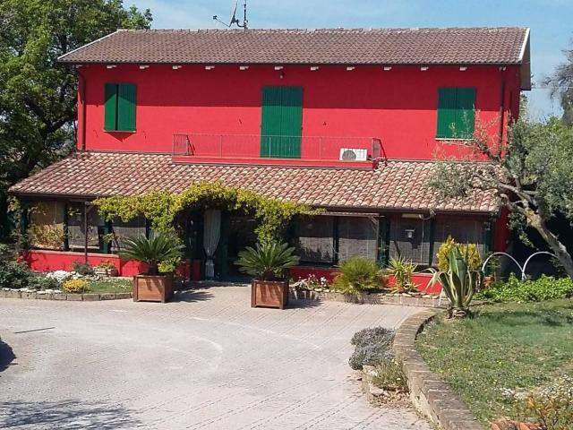 Casa indipendente in vendita a Civitanova Marche