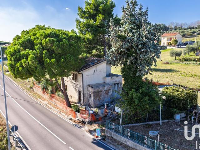 Casa indipendente in vendita a Civitanova Marche