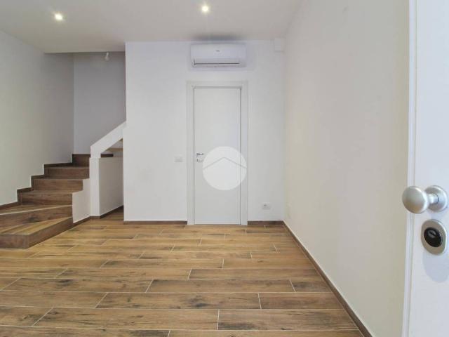 Casa indipendente in vendita a Civitanova Marche MC