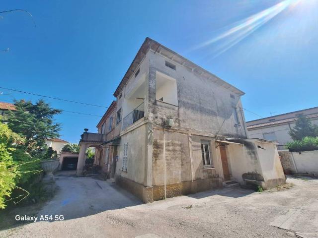 Casa indipendente in vendita a Civitanova Marche MC