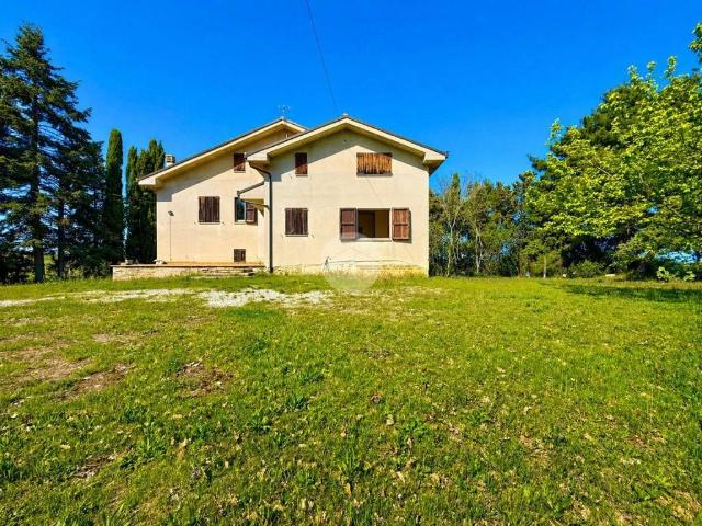 Casa indipendente in vendita a Civitanova Marche MC