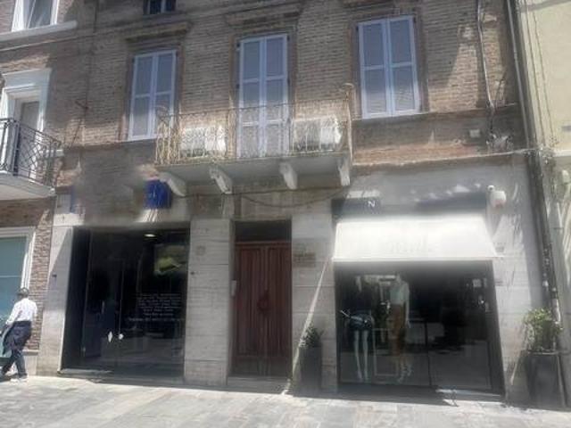 Casa indipendente in vendita a Civitanova Marche MC