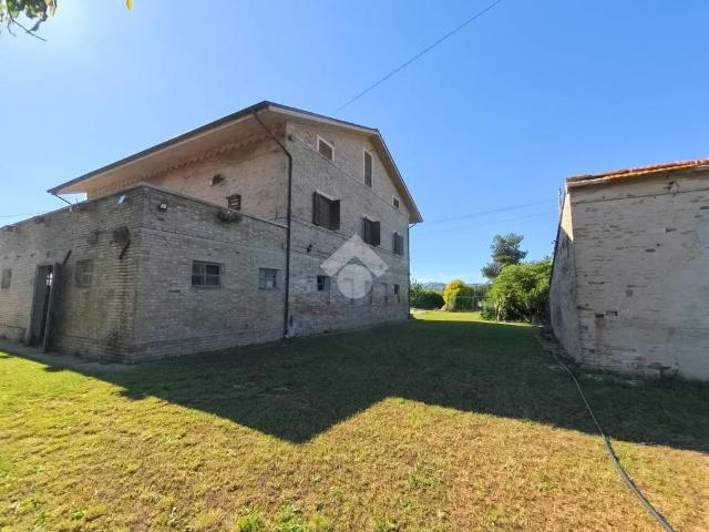 Casa indipendente in vendita a Civitanova Marche MC