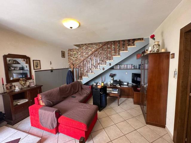 Casa indipendente in vendita a Civitella Casanova PE