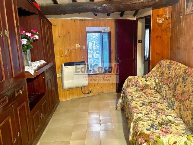 Casa indipendente in vendita a Civitella d'Agliano VT