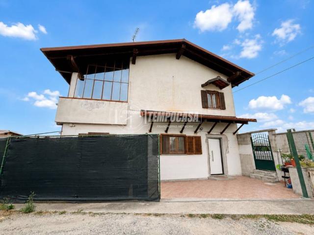 Casa indipendente in vendita a Cigliano VC