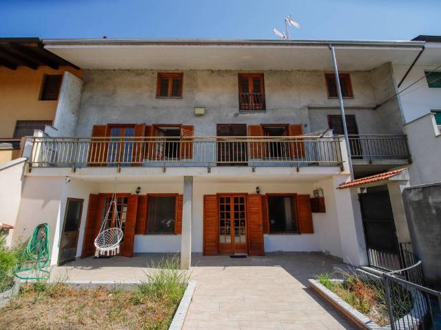 Casa indipendente in vendita a Cigliano VC