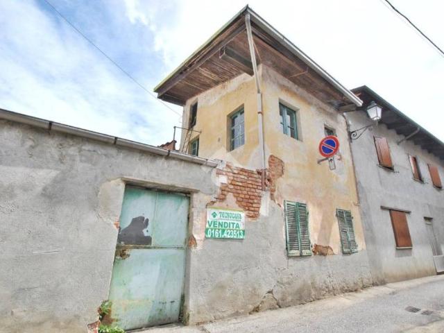 Casa indipendente in vendita a Cigliano via Castellazzo, 19
