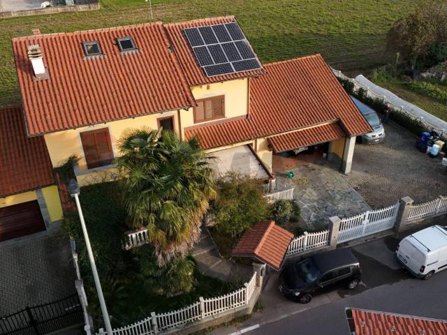 Casa indipendente in vendita a Ciriè TO