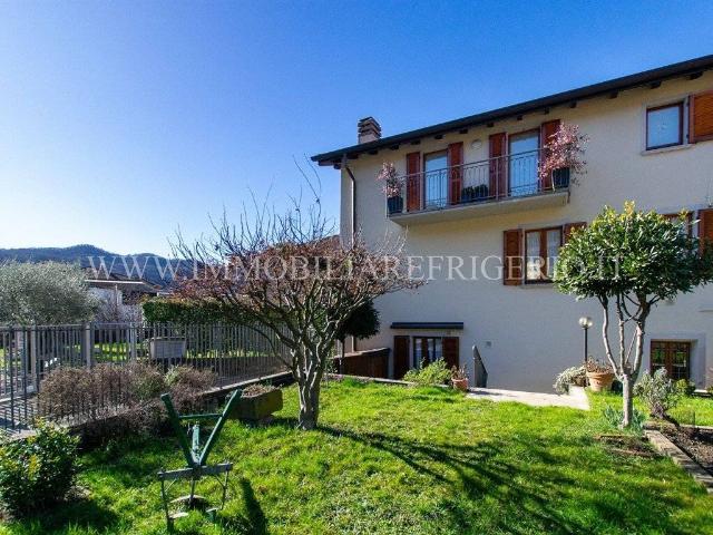 Casa indipendente in vendita a Cisano Bergamasco BG