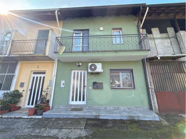 Casa indipendente in vendita a Cislago VA