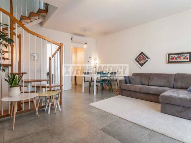 Casa indipendente in vendita a Cislago VA