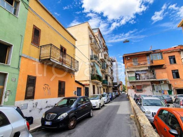 Casa indipendente in vendita a Crotone via San Francesco, 25