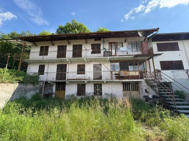 Casa indipendente in vendita a Cuorgnè