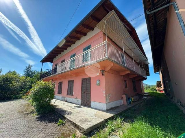 Casa indipendente in vendita a Cuorgnè TO