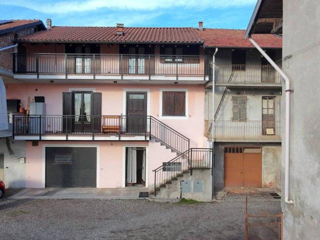 Casa indipendente in vendita a Cureggio NO
