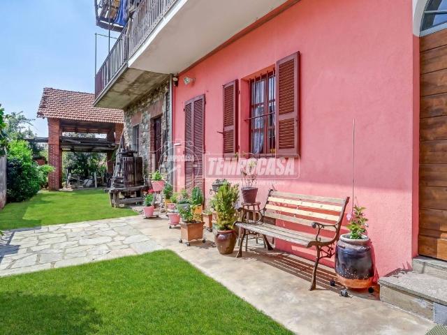 Casa indipendente in vendita a Cureggio NO