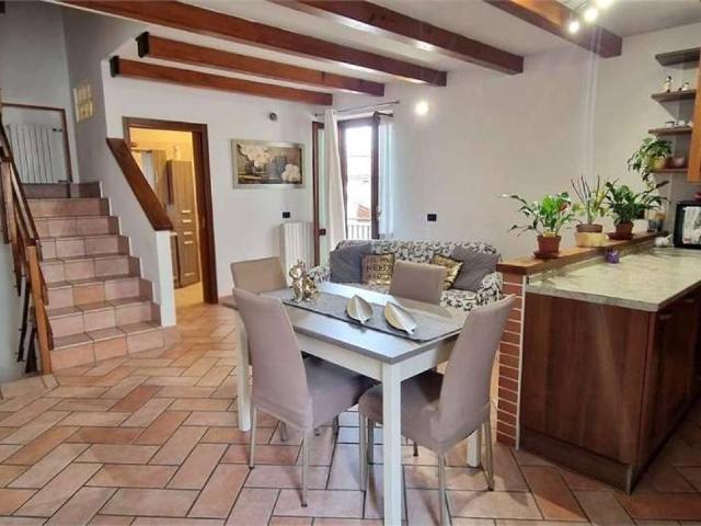 Casa indipendente in vendita a Cureggio NO