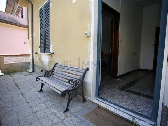 Casa indipendente in vendita a Ameglia SP