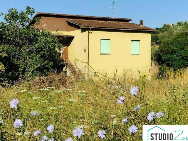 Casa indipendente in vendita a Amelia TR