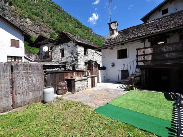 Casa indipendente in vendita a Antrona Schieranco VB