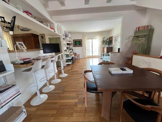 Casa indipendente in vendita a Ancona