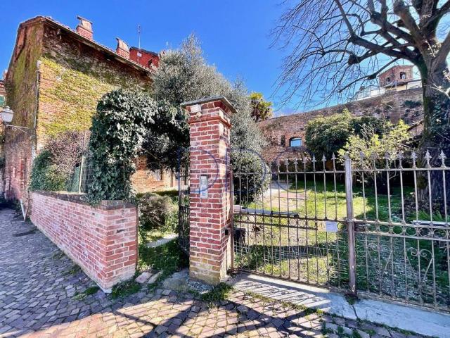 Casa indipendente in vendita a Andezeno TO