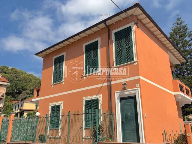 Casa indipendente in vendita a Andora SV